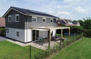 Große Familienvilla mit Sauna